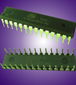 Orginal and New Logic IC for Electronic Engineering (Atmega 48PA-PU)